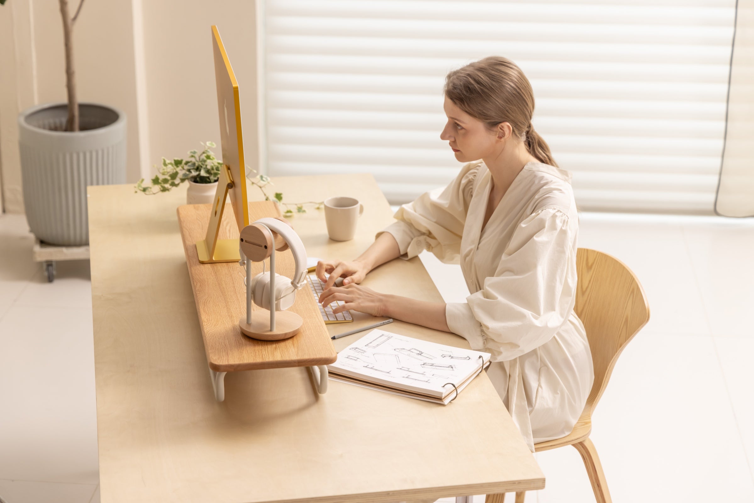 So gestalten Sie einen Instagram-tauglichen Schreibtisch mit dem FENGE Monitorständer