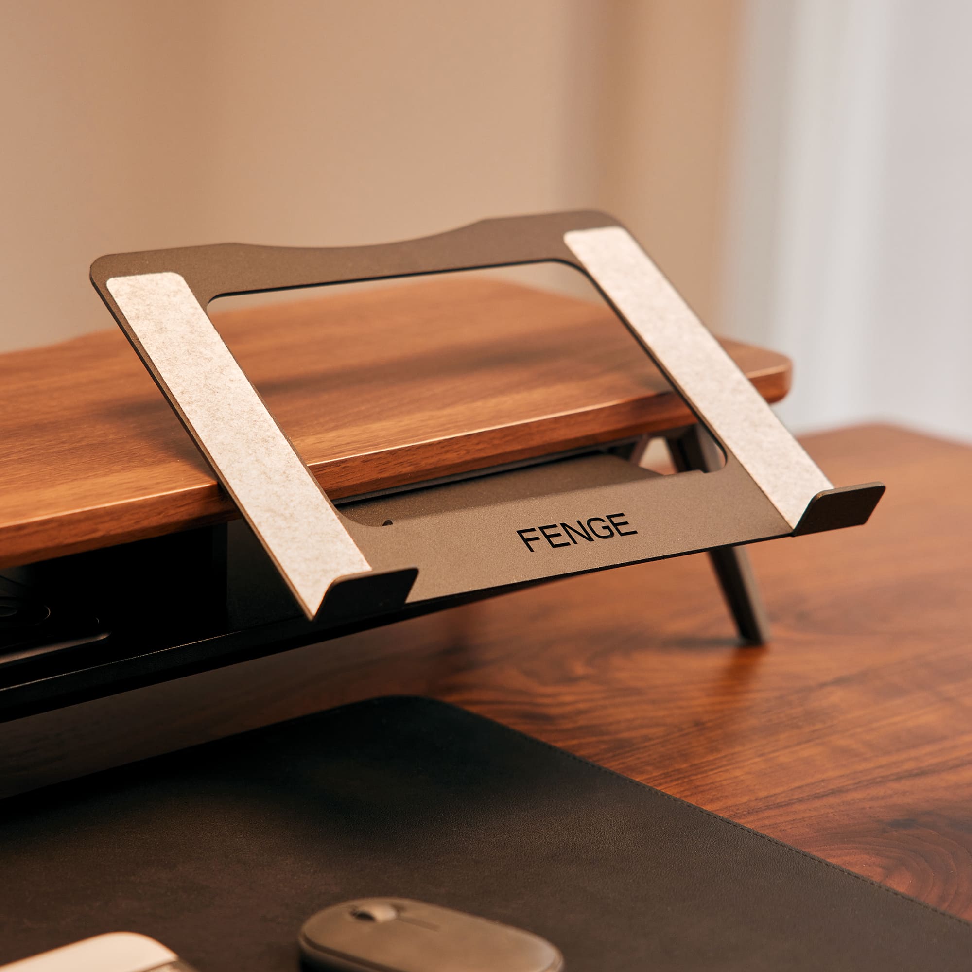 Rodin Pro A311 Monitorständer