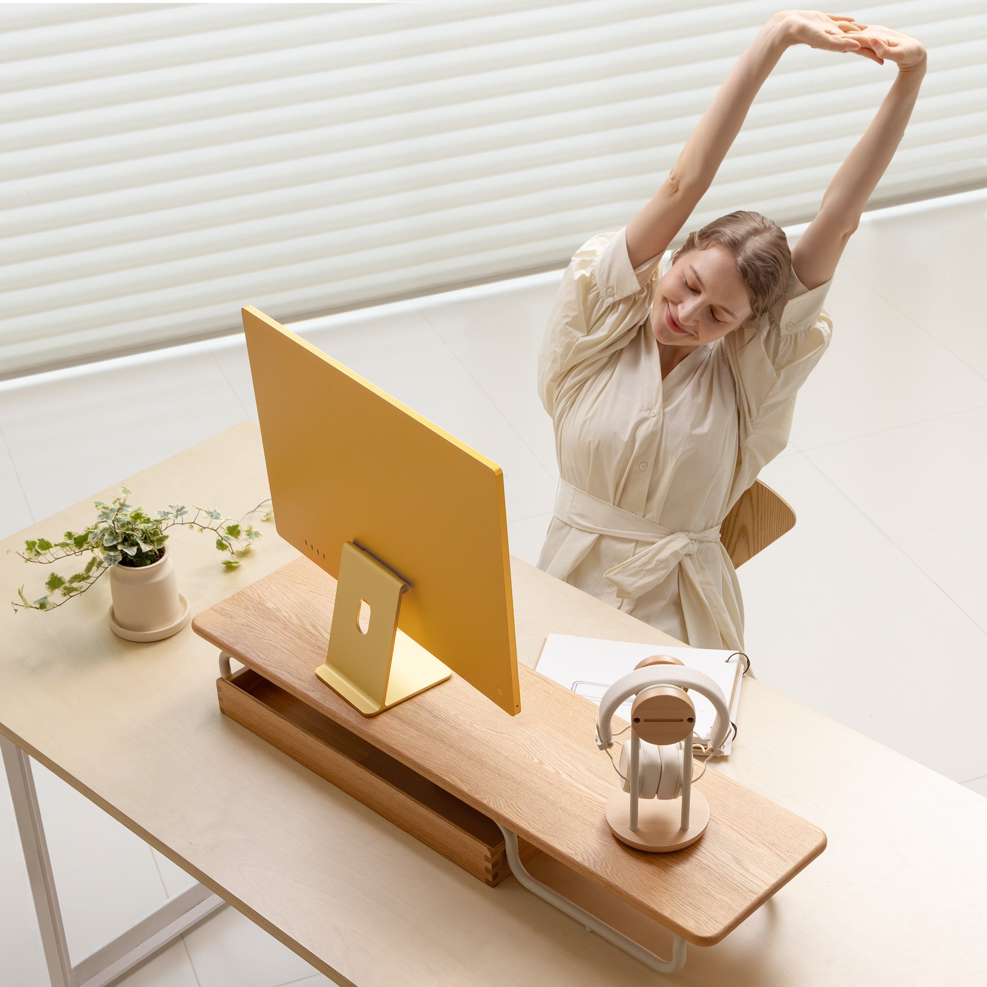 Flux J110 Monitorständer