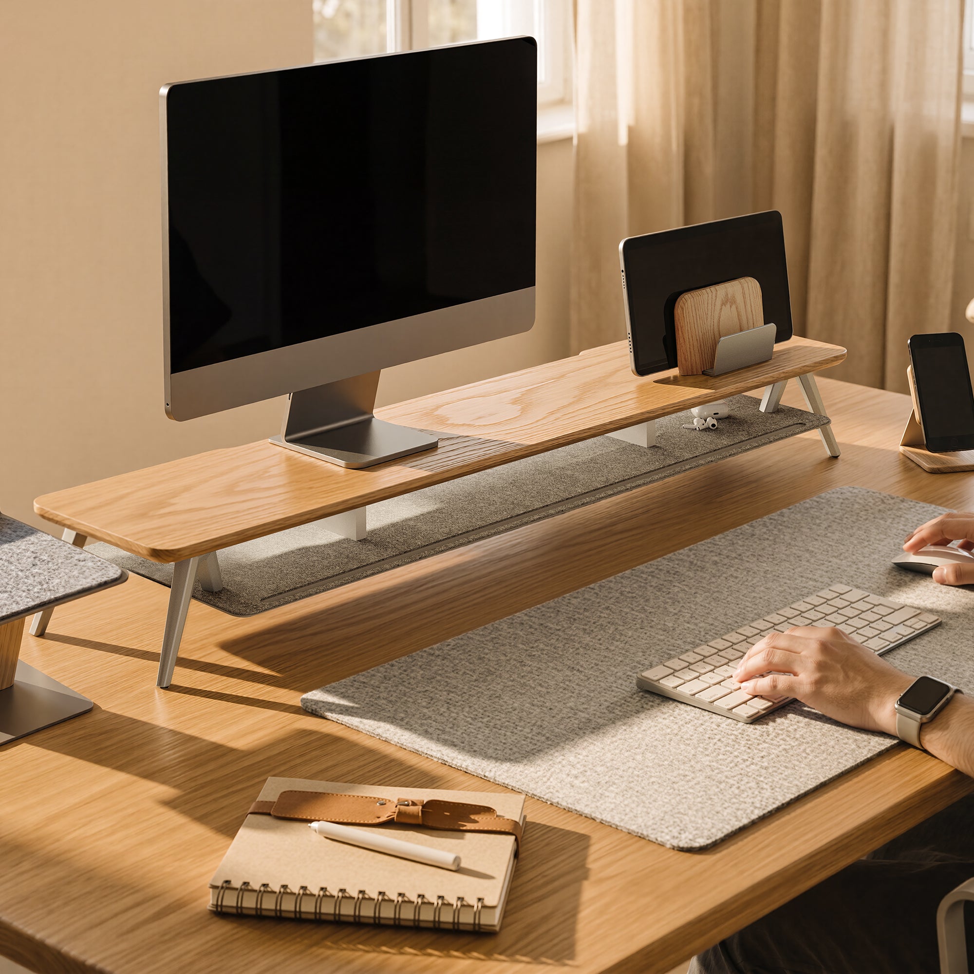 Rodin A520 Monitorständer